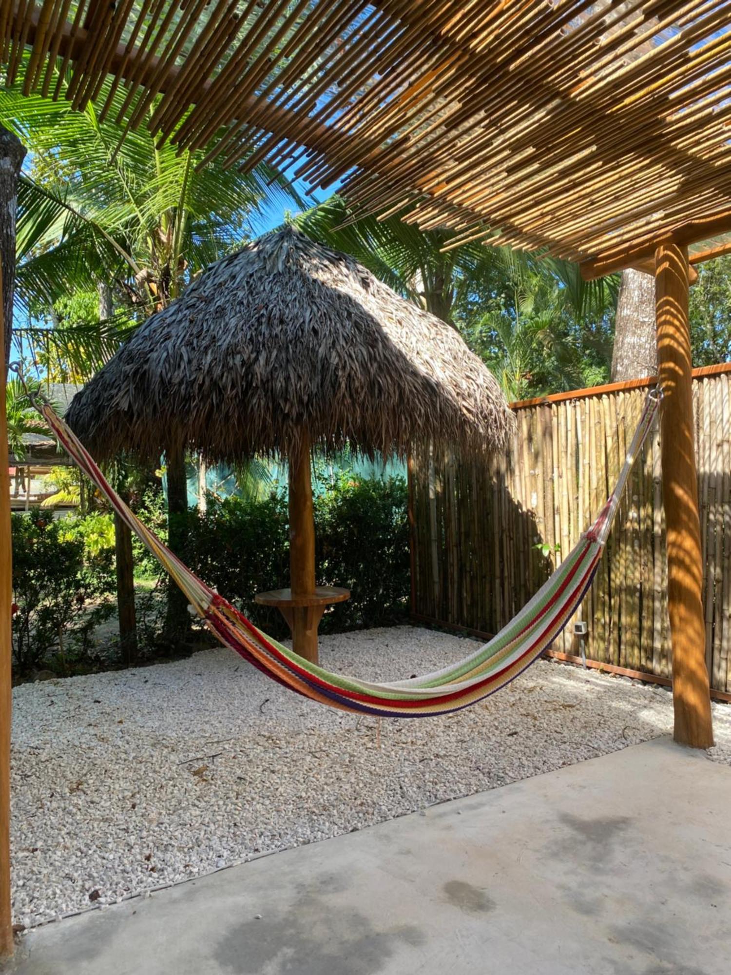 Jazlyn Lodge & Tours Paquera Exterior photo